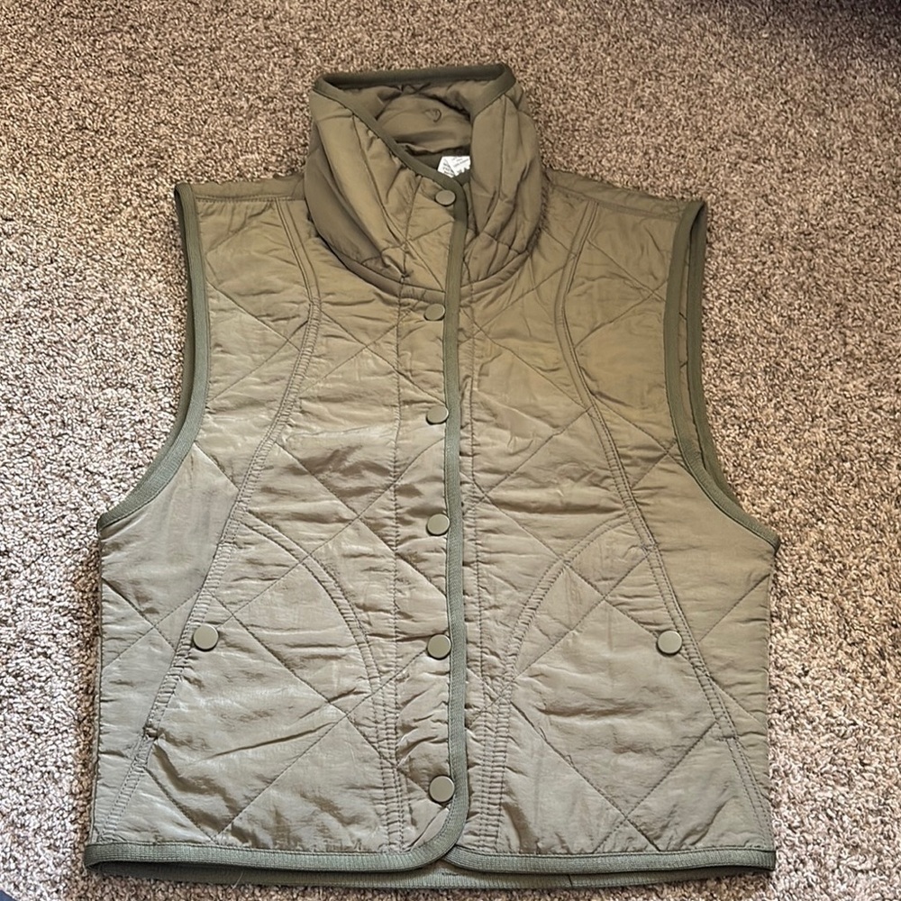 ZYIA Green Quilted Puffer Vest
